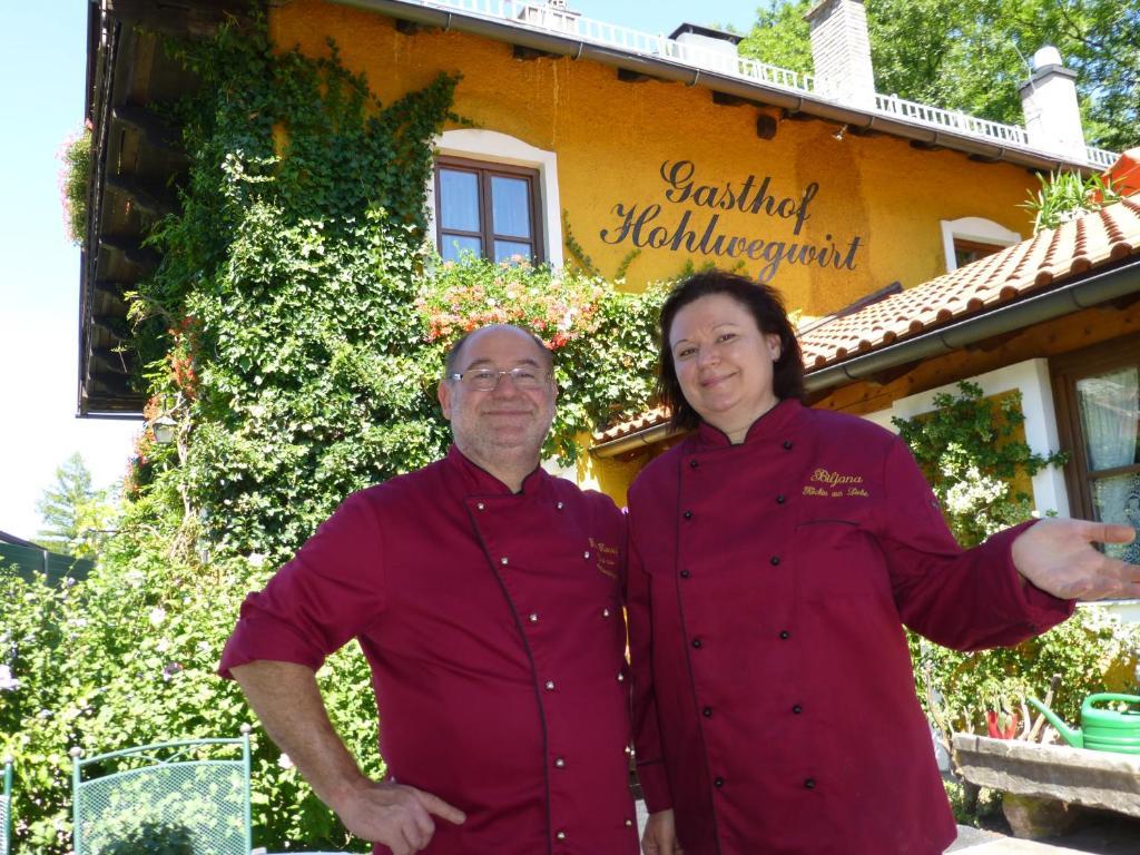 Gasthof Hohlwegwirt Hallein Exterior photo